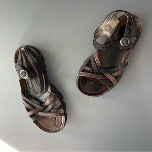 KEEN Naples Strappy Outdoor Leather Sandal 7 Brown Black Trail Hiking REI Boho